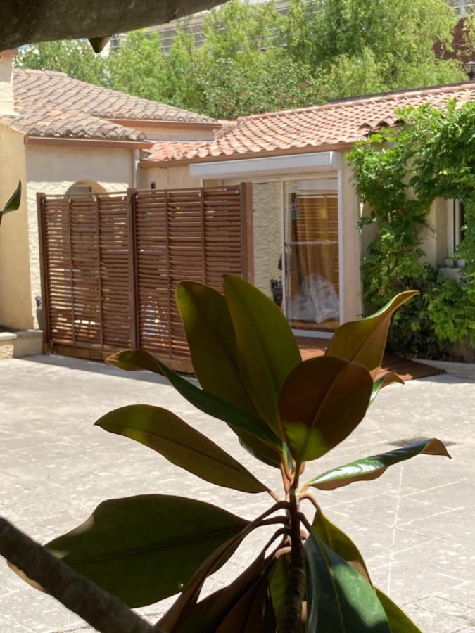 Le Garden Cocoon Istres Exterior foto