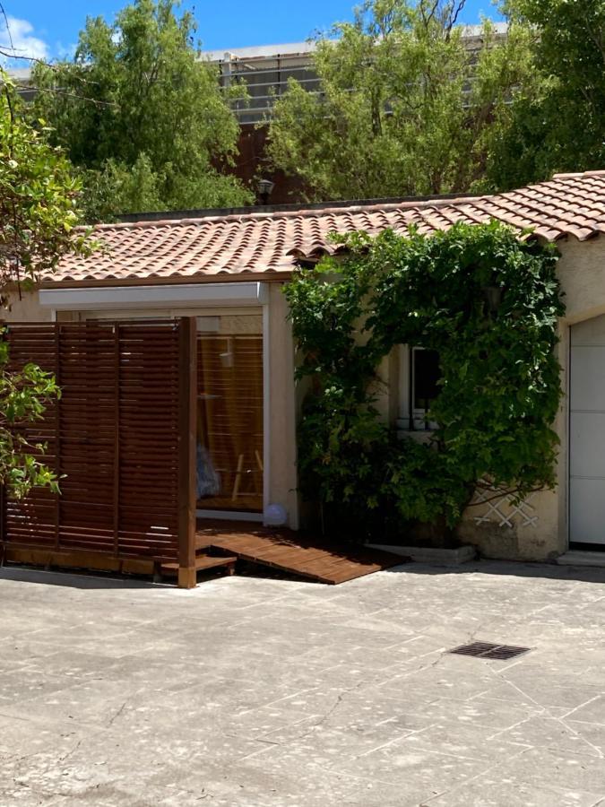 Le Garden Cocoon Istres Exterior foto
